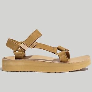 Teva Leather Midform Universal Sandals Size 6